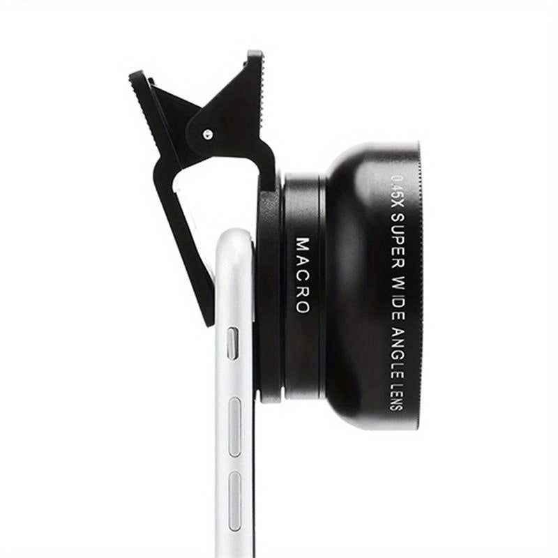 2-in-1 Universal Clip-On Phone Lens Kit