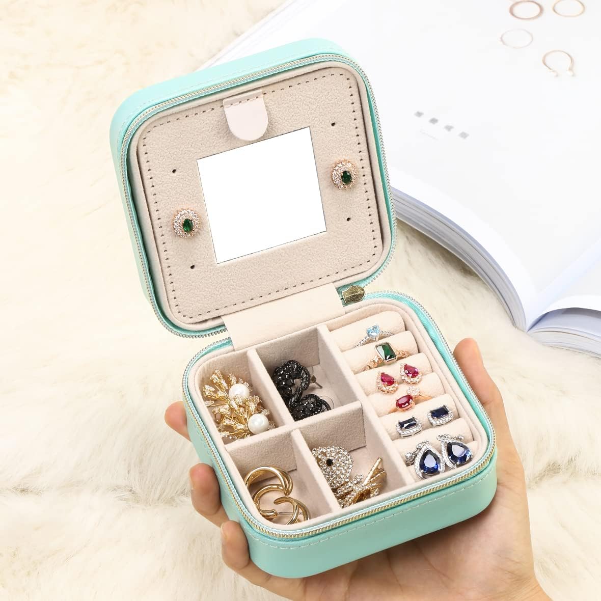 TRODANCE Jewelry Travel Case with Mirror,Small Travel Jewelry Organizer, Portable Jewelry Box Travel Mini Organizer Portable Display Storage Box For Rings Earrings Necklaces (White)
