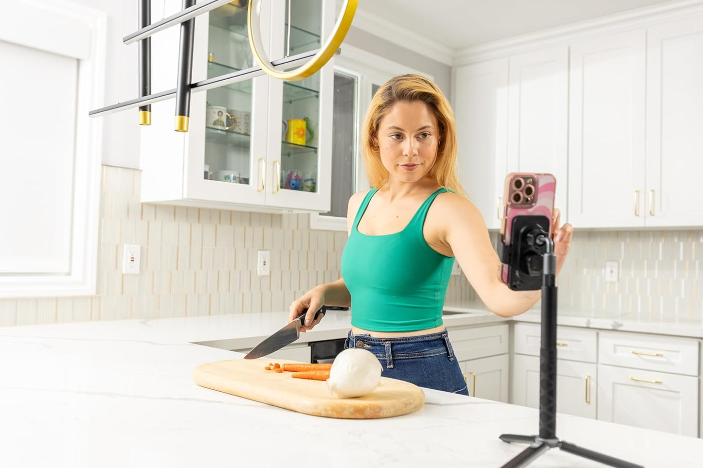 SPLACH Zippy Wireless Multi-use Charging Phone Holder